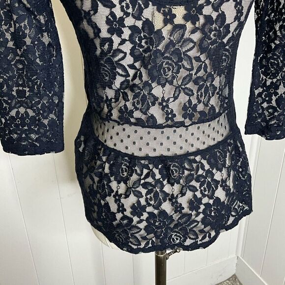 Brand New Hollister Women's XS Black Lace 3/4 Sleeve Shirt Top Sheer - Picture 9 of 16